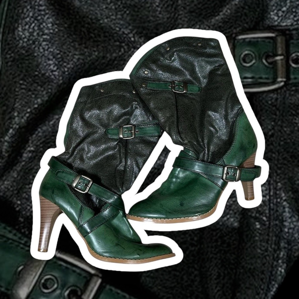 Vintage Y2K Green Leather Boots 8 Eclectic Fall Boho Chic Glam